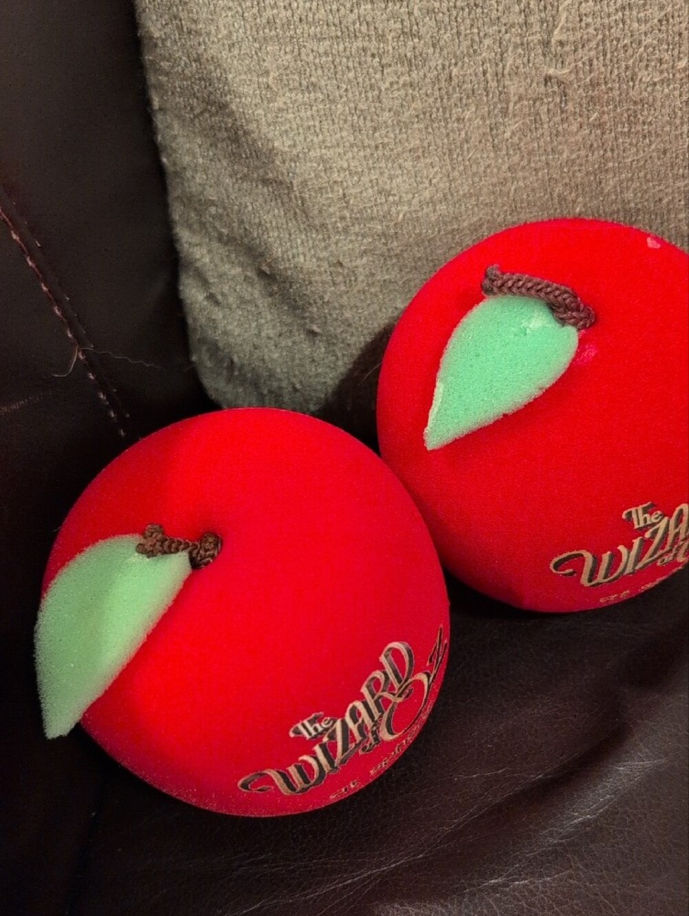 The Wizard of Oz Red Apple Plush Pair - Picture 2 of 3